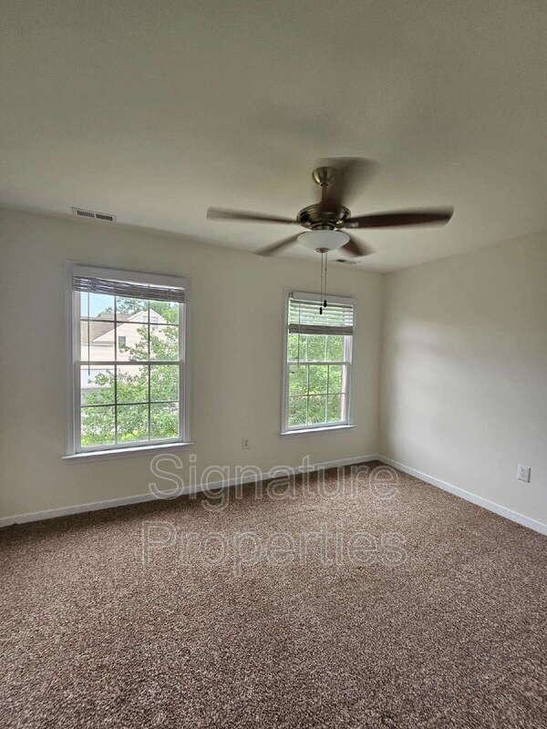5600 Barnsley Pl - Photo 4 of 34