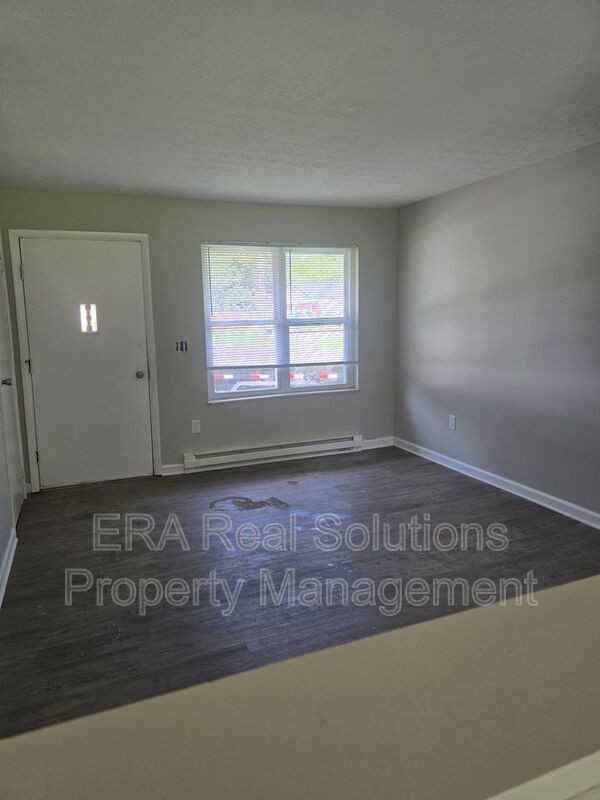 737 Bourbon St #773A - Photo 3 of 12