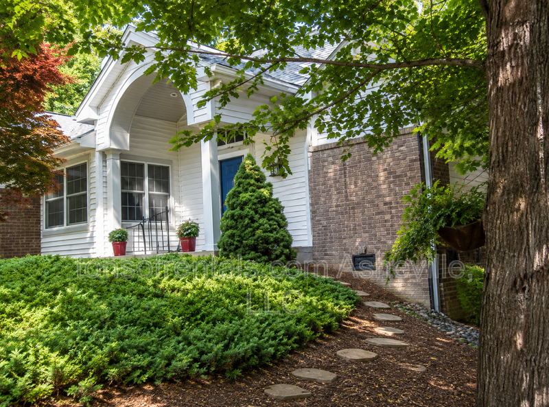 107 Jenny Lind Dr - Photo 3 of 21