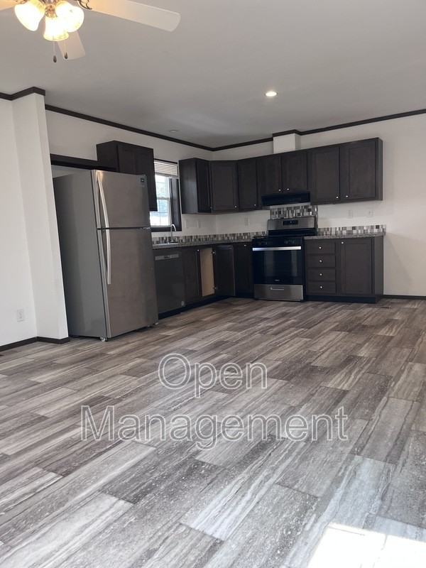 2301 Sw Oralabor Rd - Photo 4 of 11