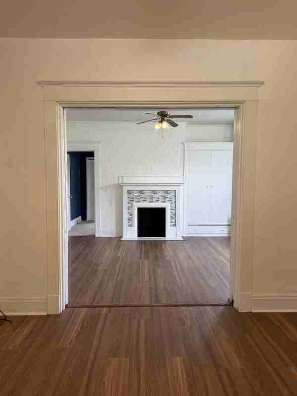 172 Ulysses St - Photo 4 of 19