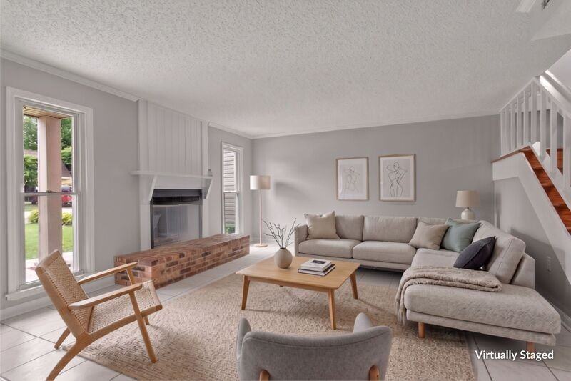 429 Russell St Ne - Photo 3 of 16