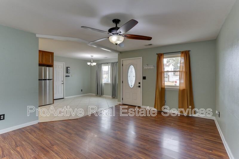 3521 Dana Ln - Photo 6 of 21