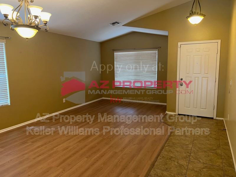 17851 W Eugene Ter - Photo 3 of 22