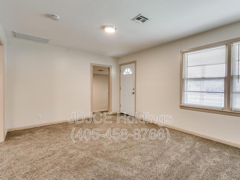 901 Stansell Dr - Photo 5 of 24