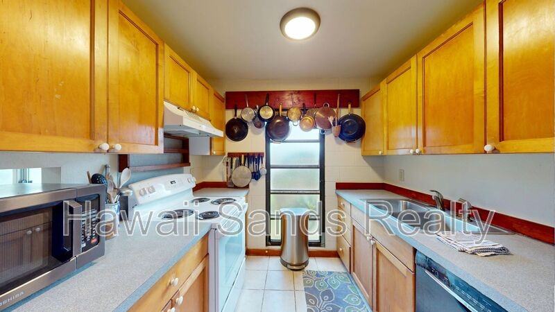 663 Kalaau Pl - Photo 4 of 25