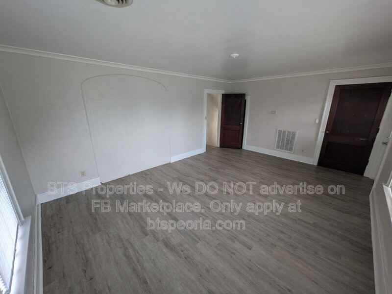 1532 W Barker Ave - Photo 4 of 11
