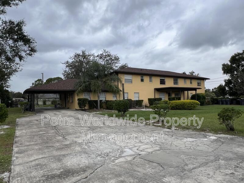 2305 K - Photo 6 of 12