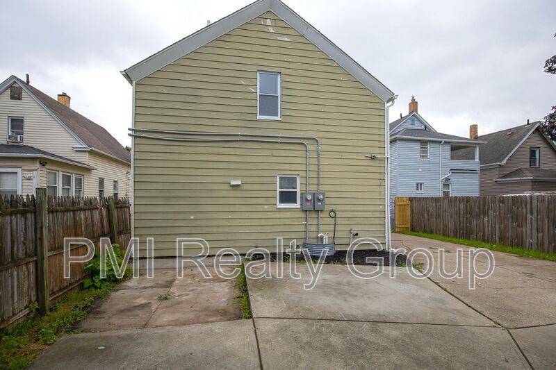 3422 West Blvd #2 - Photo 5 of 27