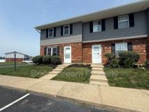 3851 Hillsboro Dr - Photo 1 of 1