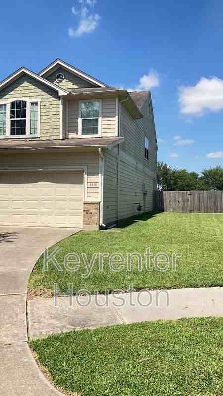 3310 Jib Ct - Photo 3 of 18