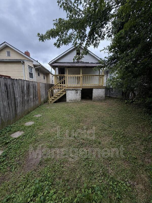 536 W Evelyn Ave - Photo 2 of 2