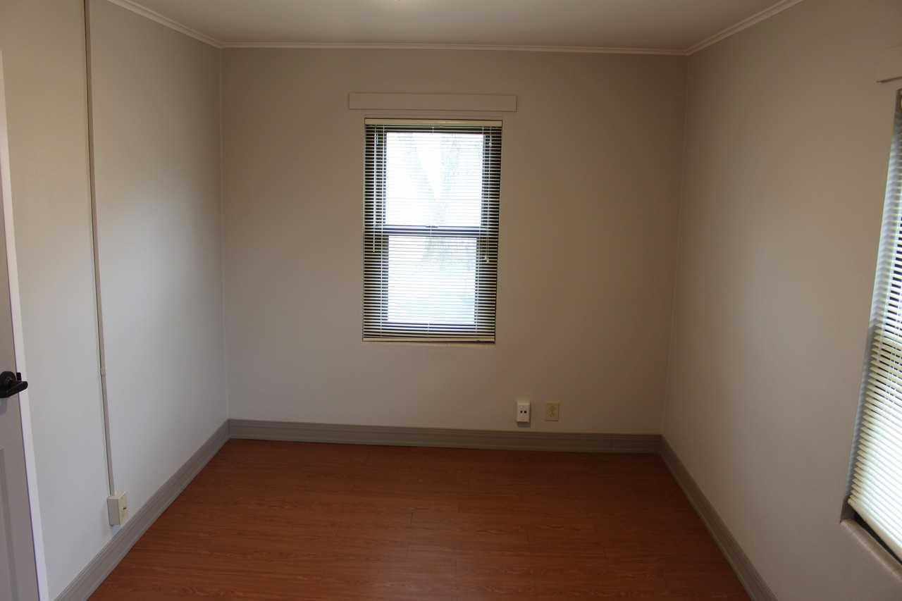 Ridgeview Apartments - Photo 5 of 9