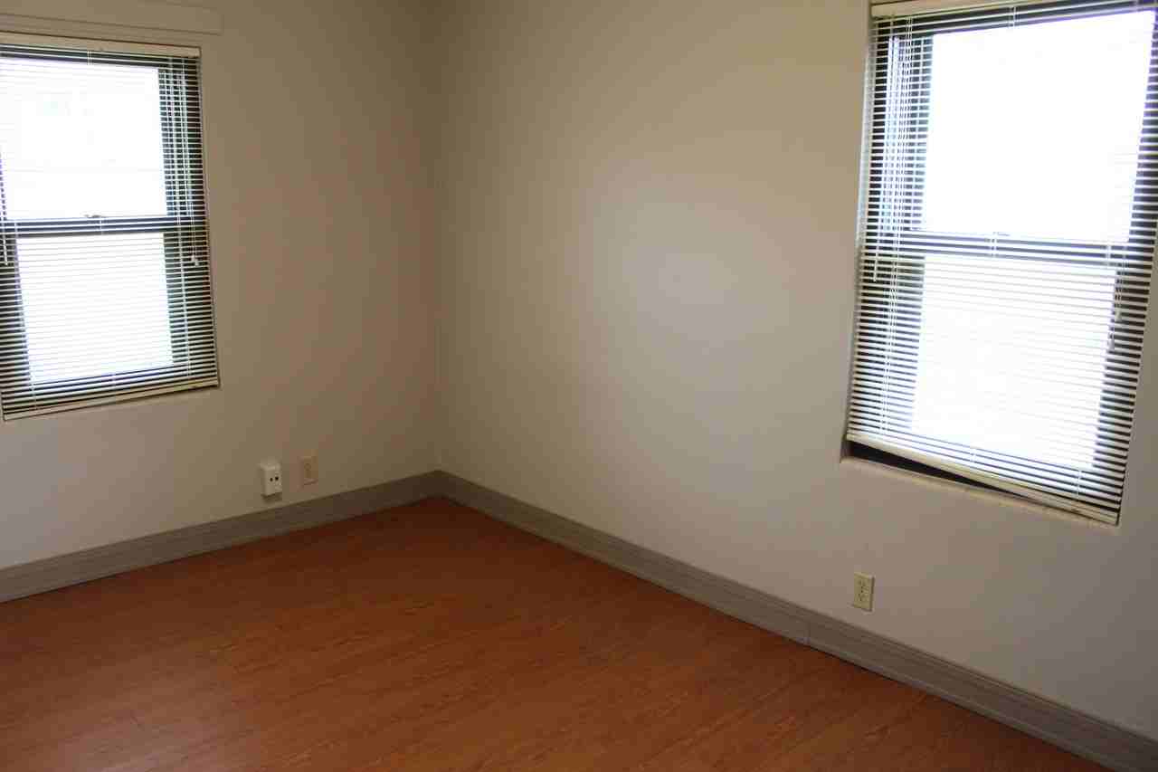 Ridgeview Apartments - Photo 6 of 9