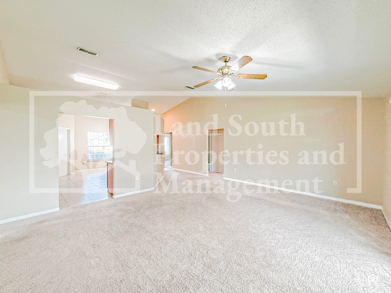 683 Jessanda Cir - Photo 4 of 27