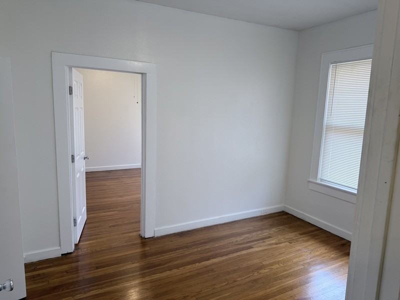 605 Merrick St #A - Photo 3 of 17