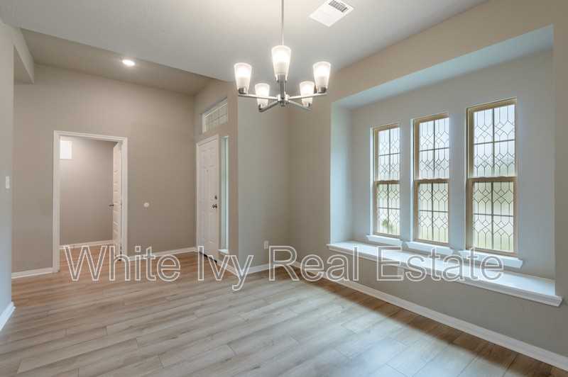 3722 Sage Ln - Photo 6 of 29