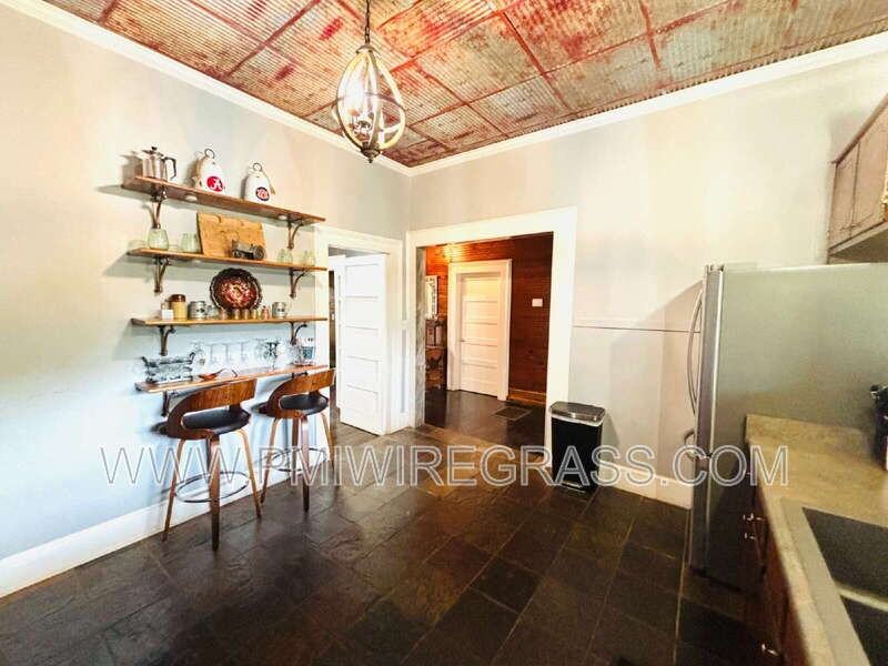 213 Orion St - Photo 5 of 23