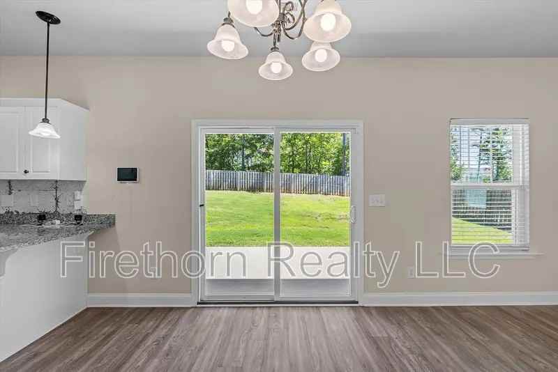 123 Pebble Ln - Photo 6 of 27