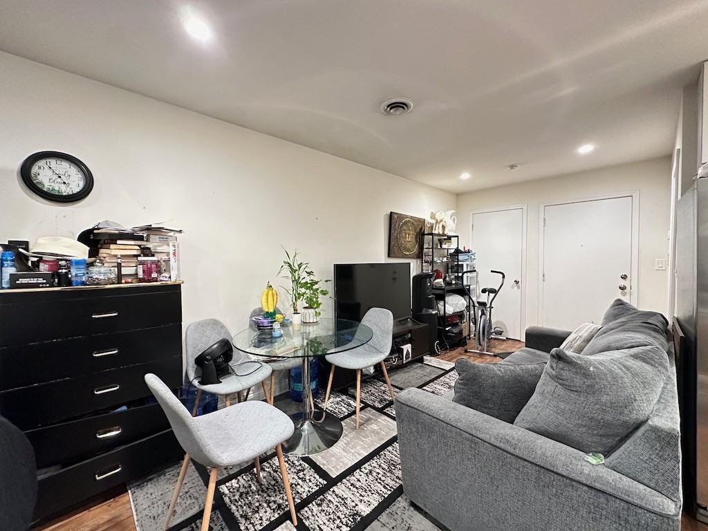 3940 N Pulaski Rd #2B - Photo 7 of 21