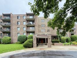 featured image of 525 S Quentin Rd #317