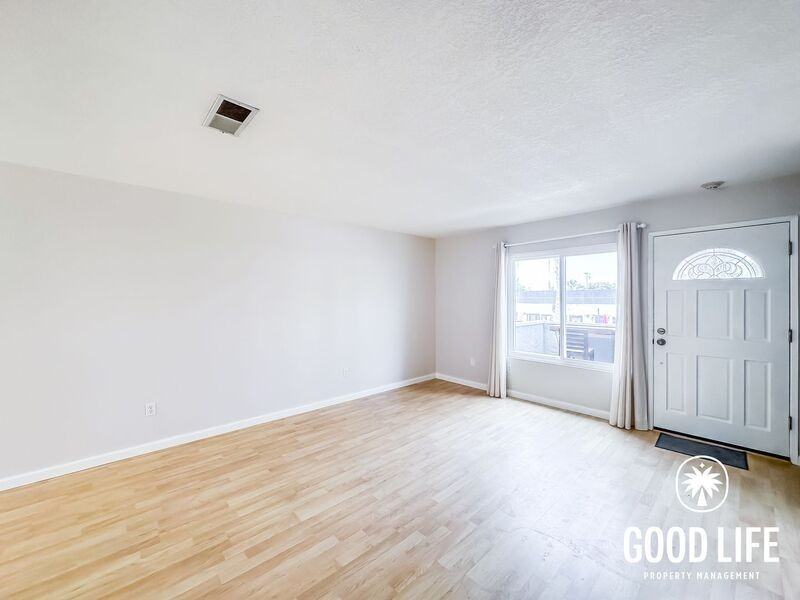 145 Palm Ave - Photo 2 of 15