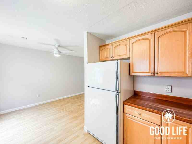 145 Palm Ave - Photo 5 of 15