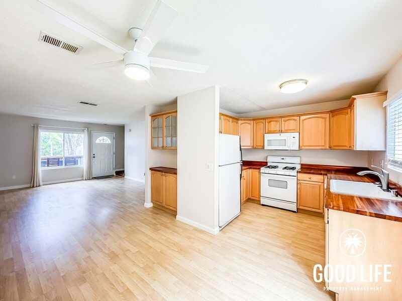 145 Palm Ave - Photo 6 of 15