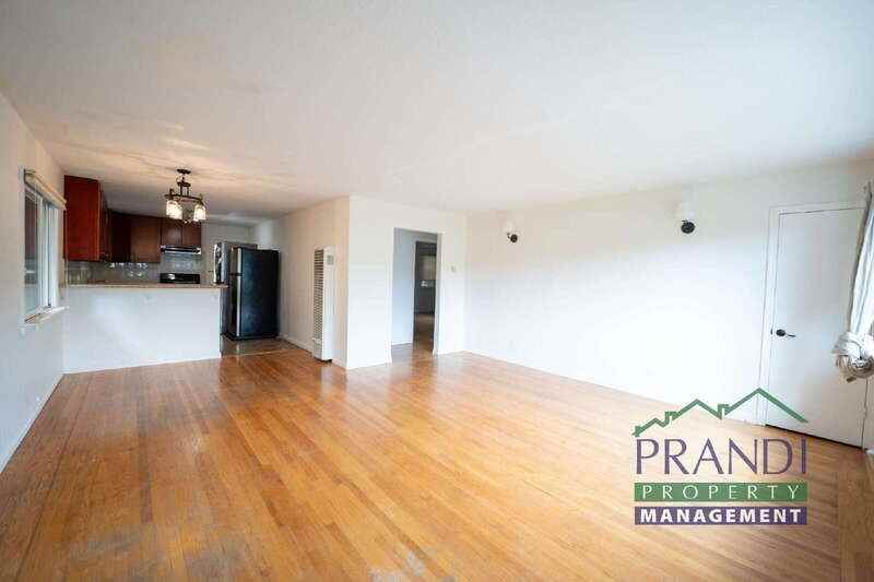 33 Willow Ave - Photo 3 of 24