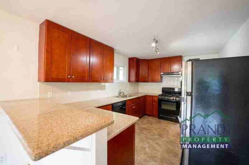 33 Willow Ave - Photo 6 of 24