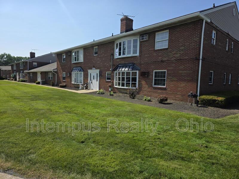 31622 N Marginal Dr #A - Photo 2 of 14