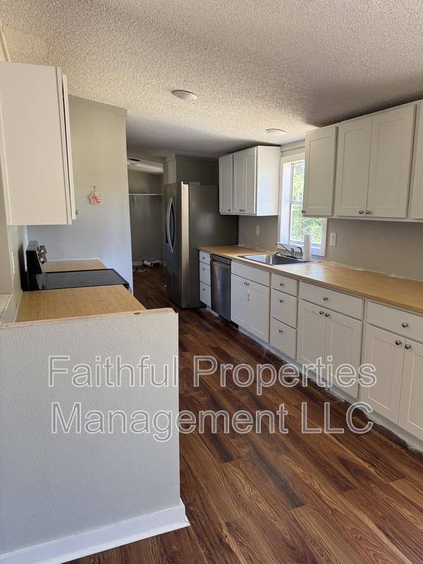 6101 Circle Dr - Photo 7 of 9