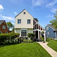 featured image of 706 S Arnold St