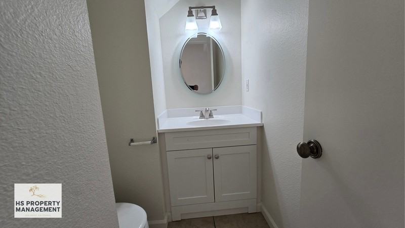 1542 Granite Hills Dr #C - Photo 3 of 29