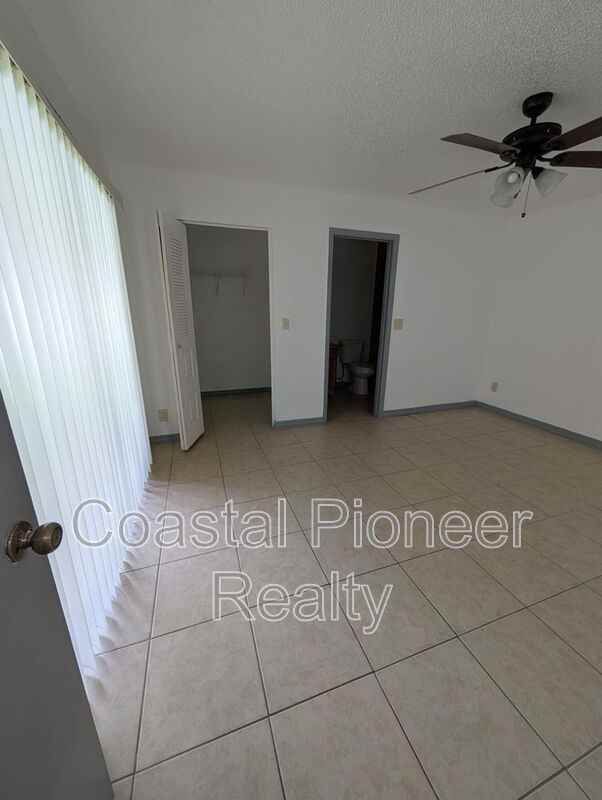 1331 Coolridge Dr - Photo 7 of 30