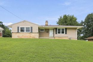 248 Canterbury Dr - Photo 1 of 1