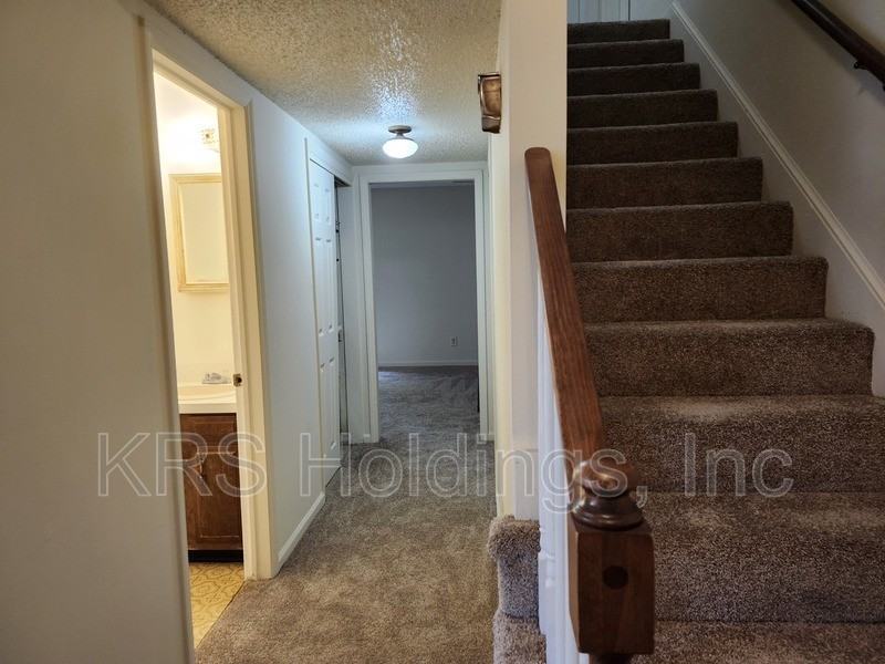 1129 Mountain View Dr - Photo 7 of 15