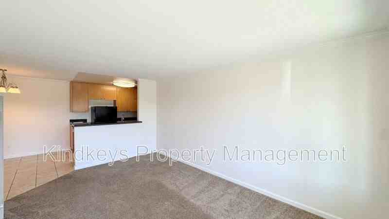 788 Florida St - Photo 4 of 12