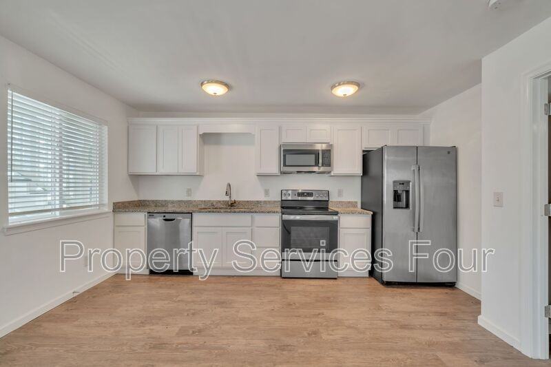 9611 Morwin St #11 - Photo 2 of 50