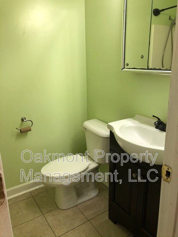 4047 Village Dr - Photo 7 of 11