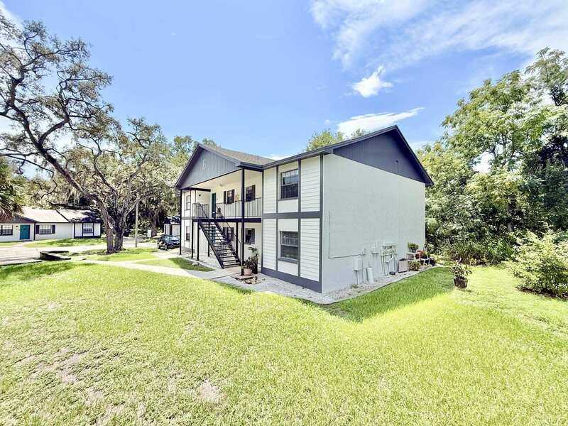 500 9th Ave S - Photo 4 of 50