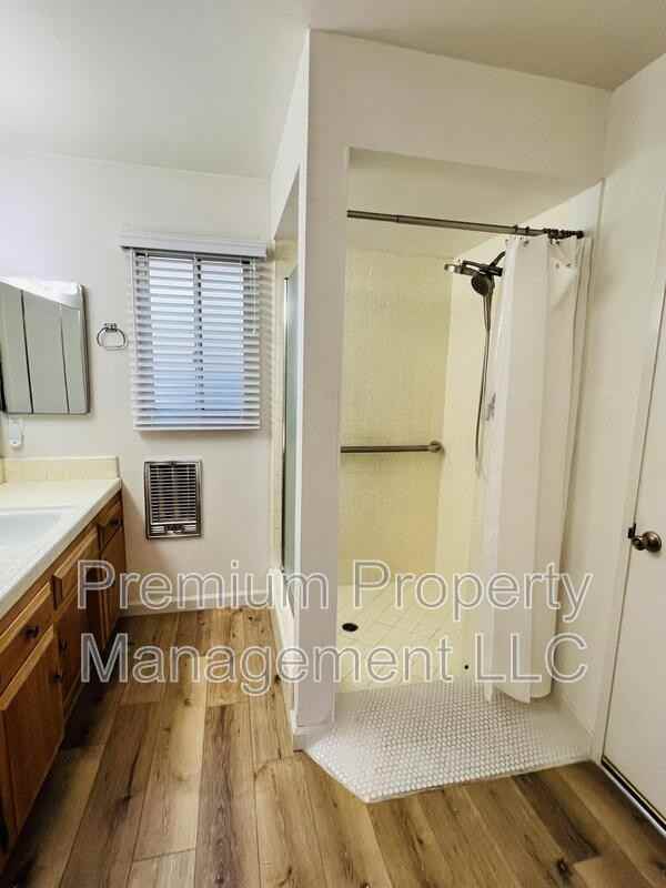 6212 Friant Dr - Photo 3 of 14