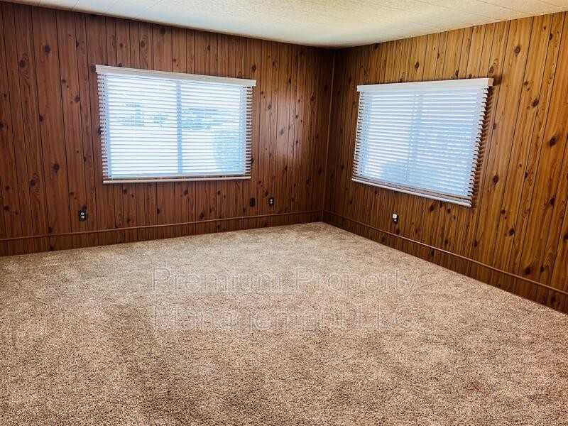 6212 Friant Dr - Photo 4 of 14