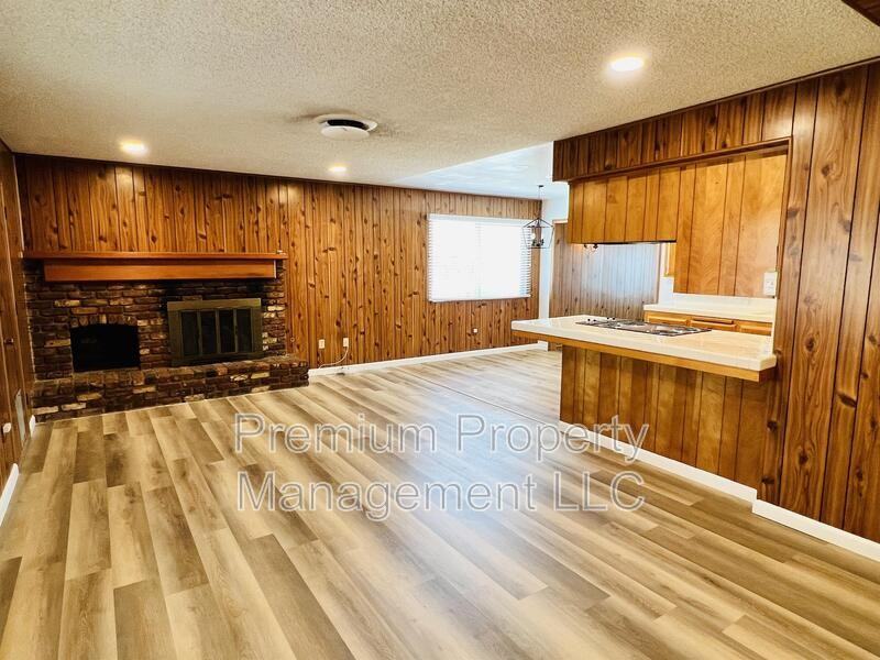 6212 Friant Dr - Photo 6 of 14