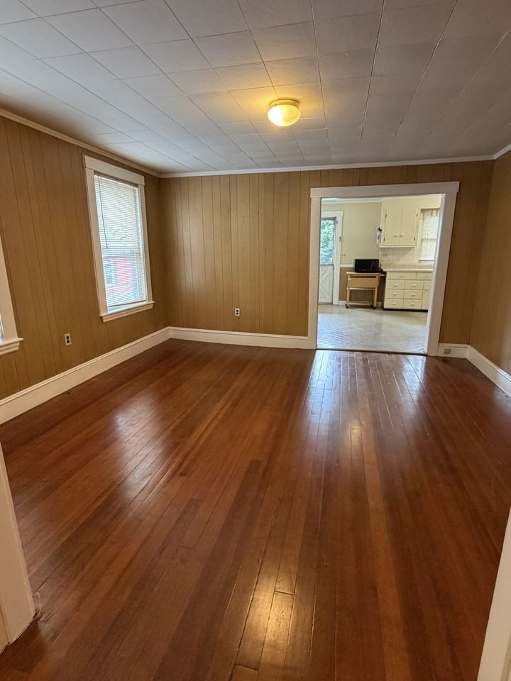 Loring Ave #1 - Photo 5 of 10