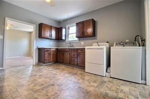 featured image of 33 Railroad Ave ##2