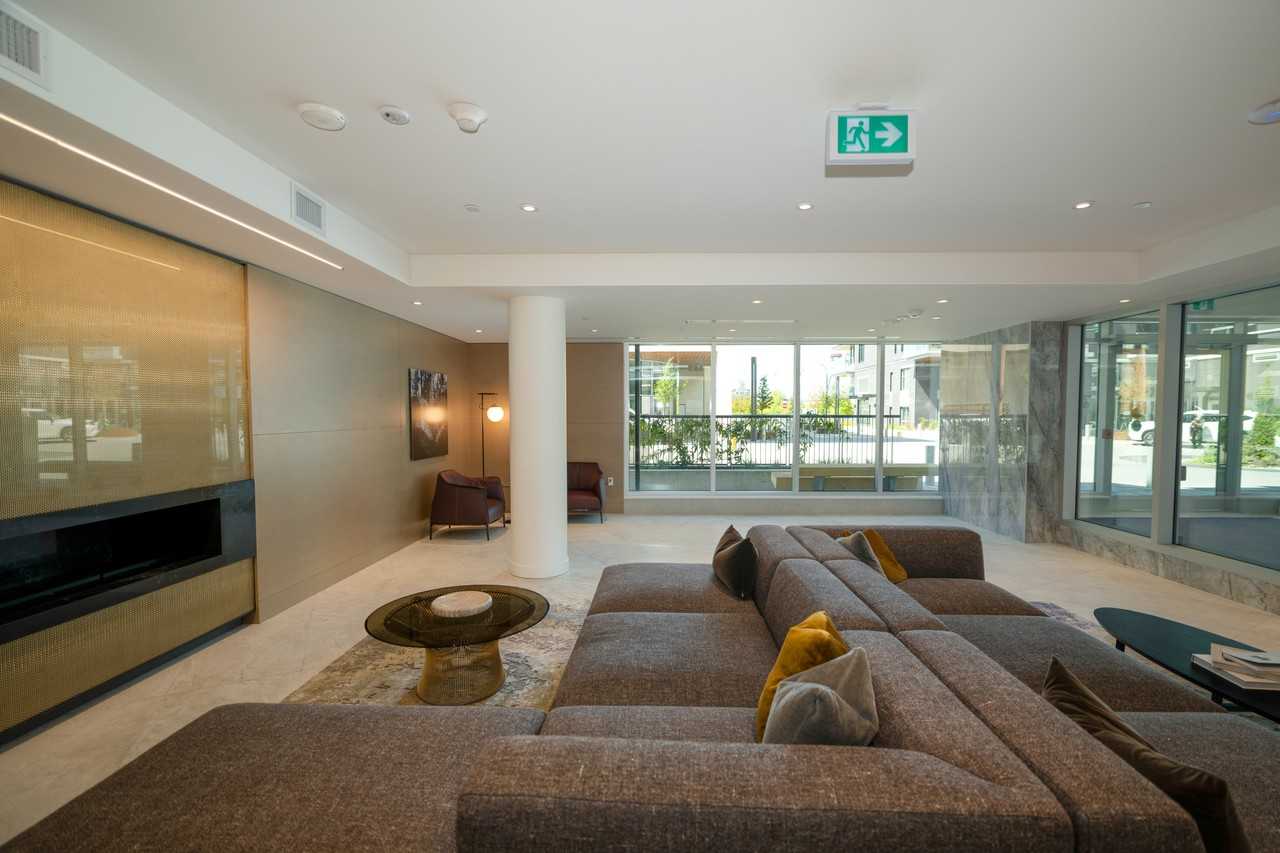 777 Harbour Way #703 - Photo 2 of 40