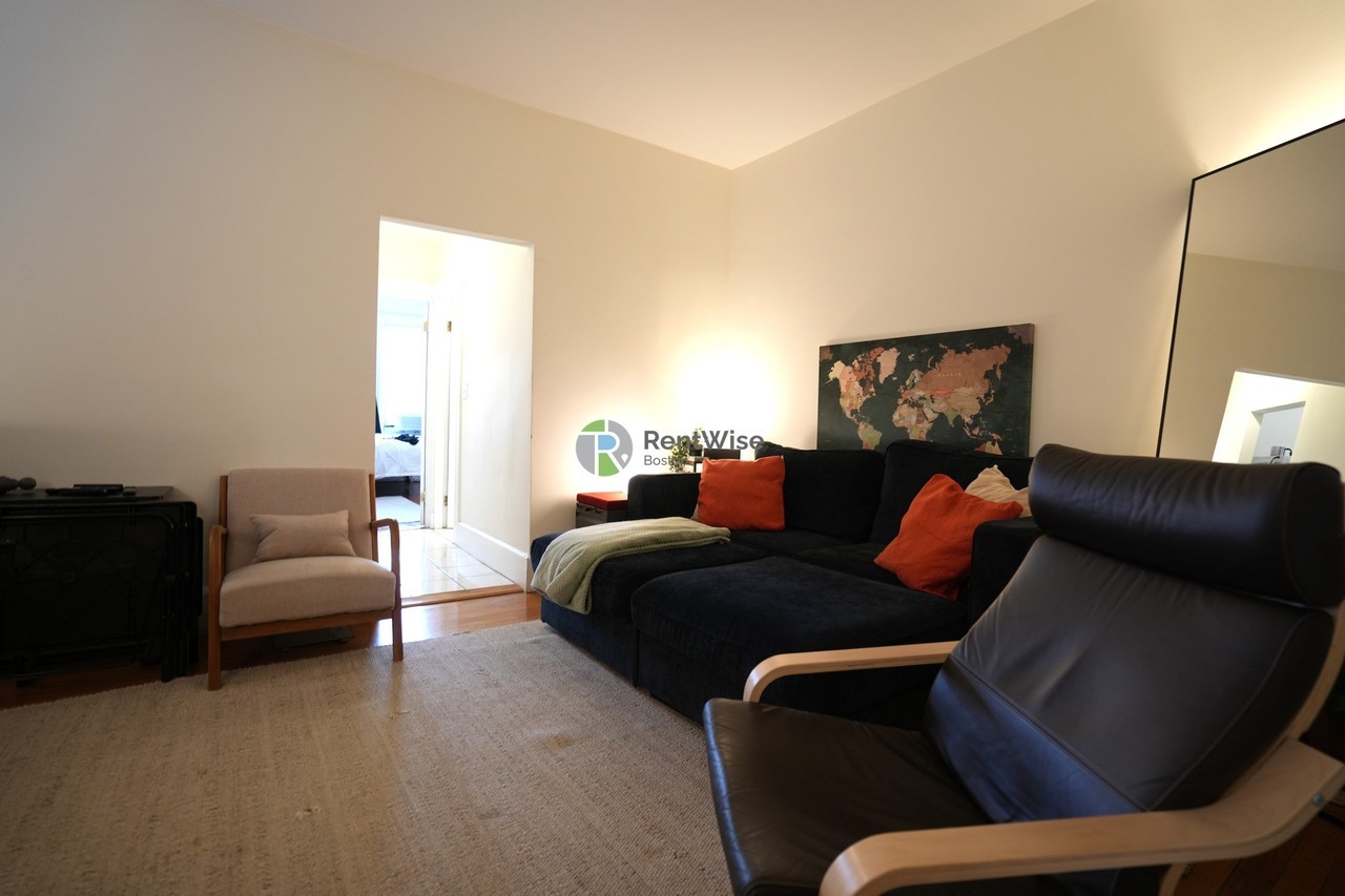 63 Brighton Ave #2 - Photo 6 of 10