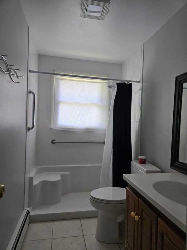 384 Huse Rd - Photo 6 of 16