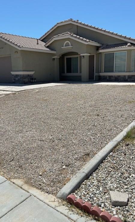 14771 Saguaro St - Photo 3 of 8